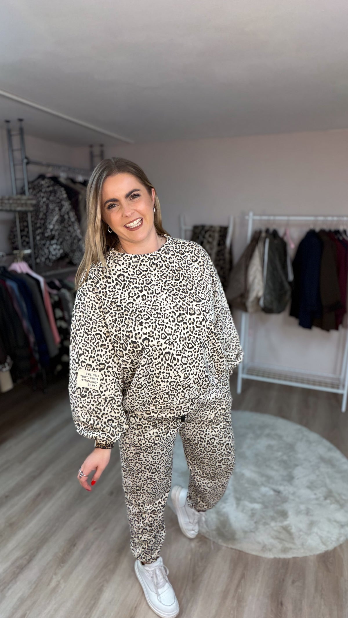 Pulli im Leoprint - 70489