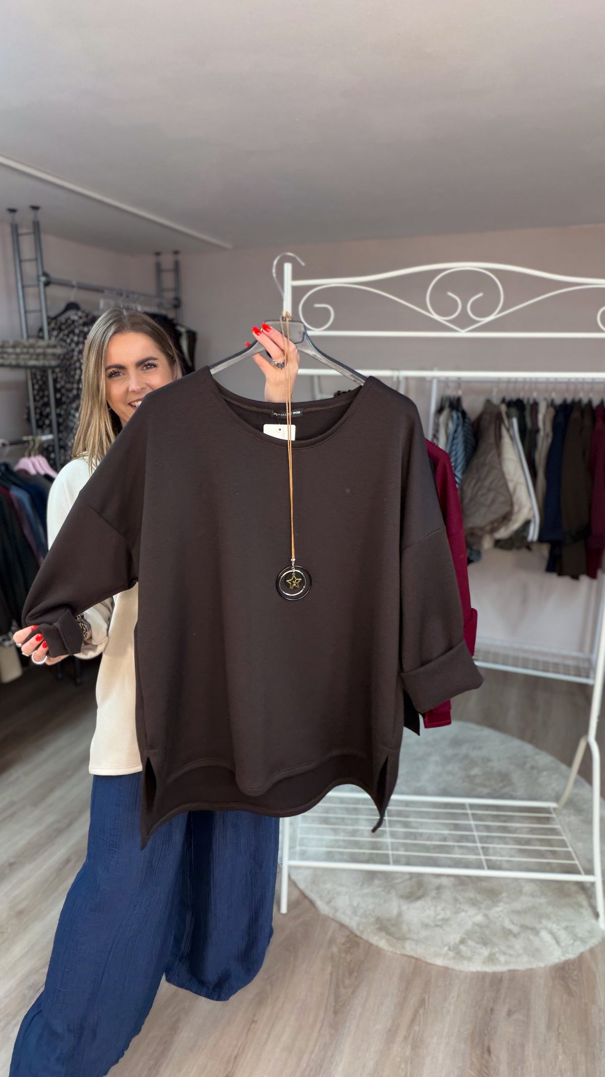 Pulli oversized geschnitten (70514)