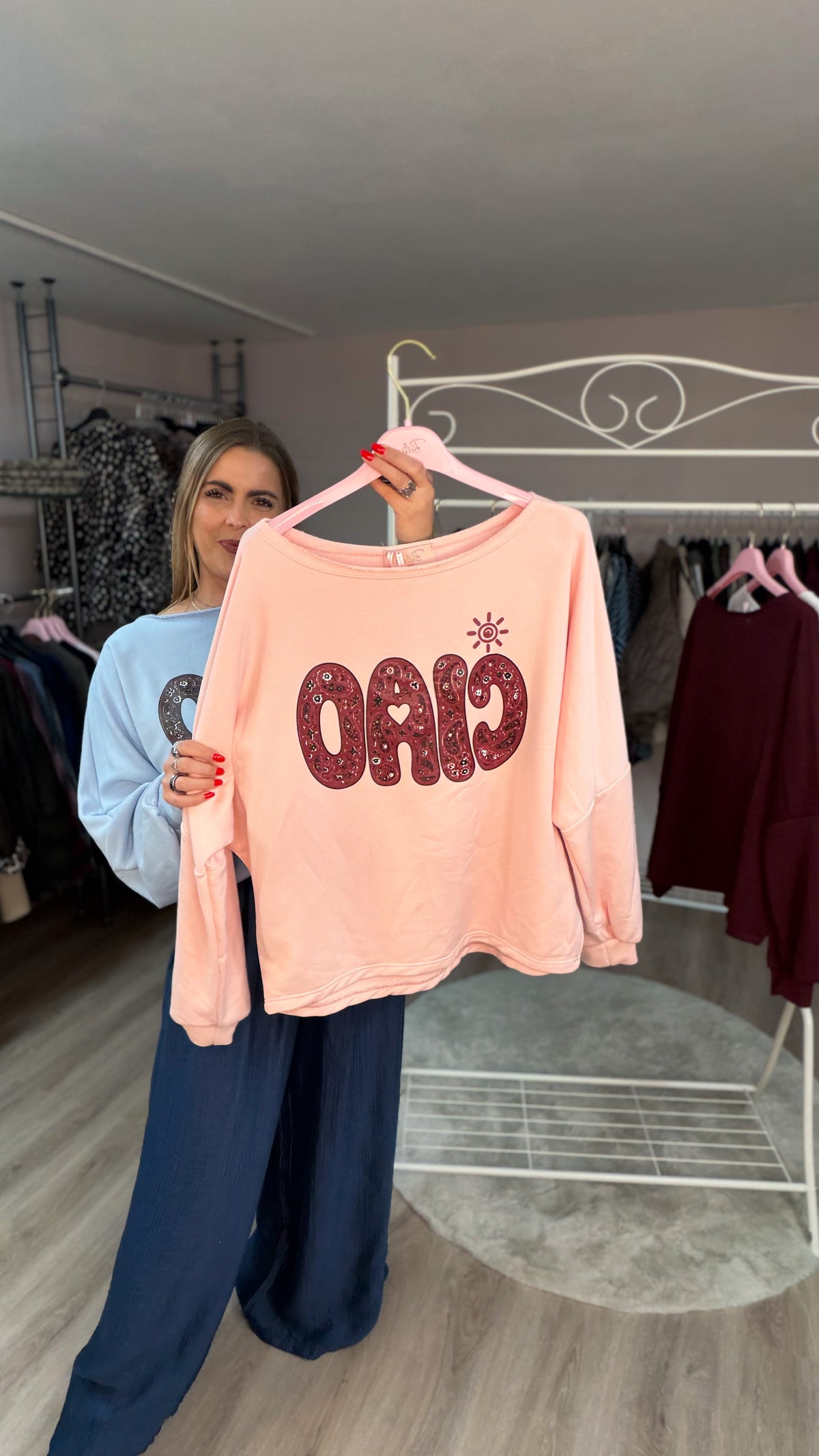 Pulli mit der Aufschrift ciao (70486)