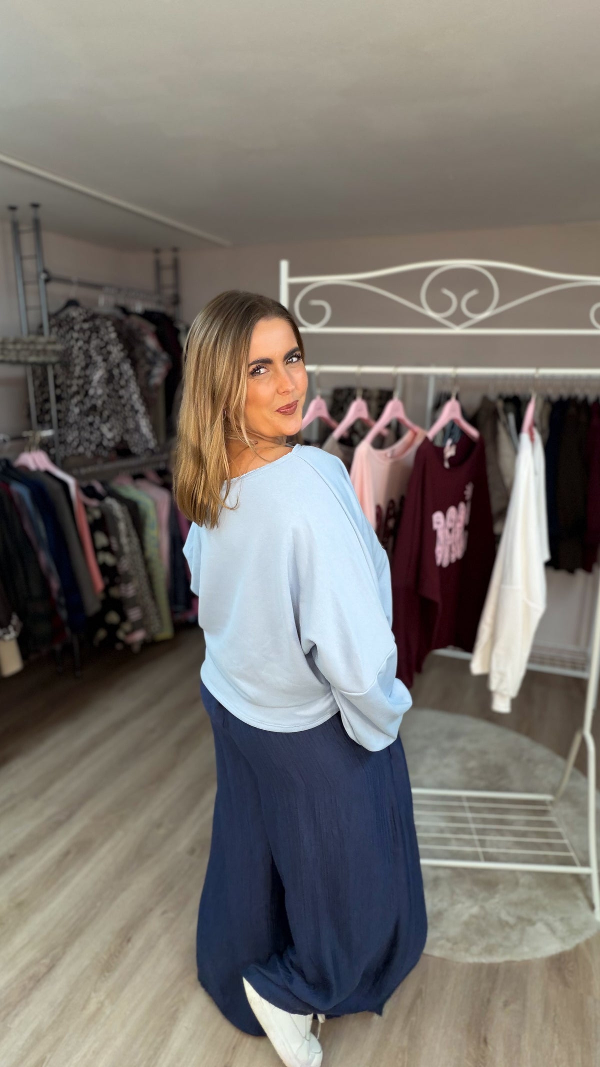 Pulli mit der Aufschrift ciao (70486)
