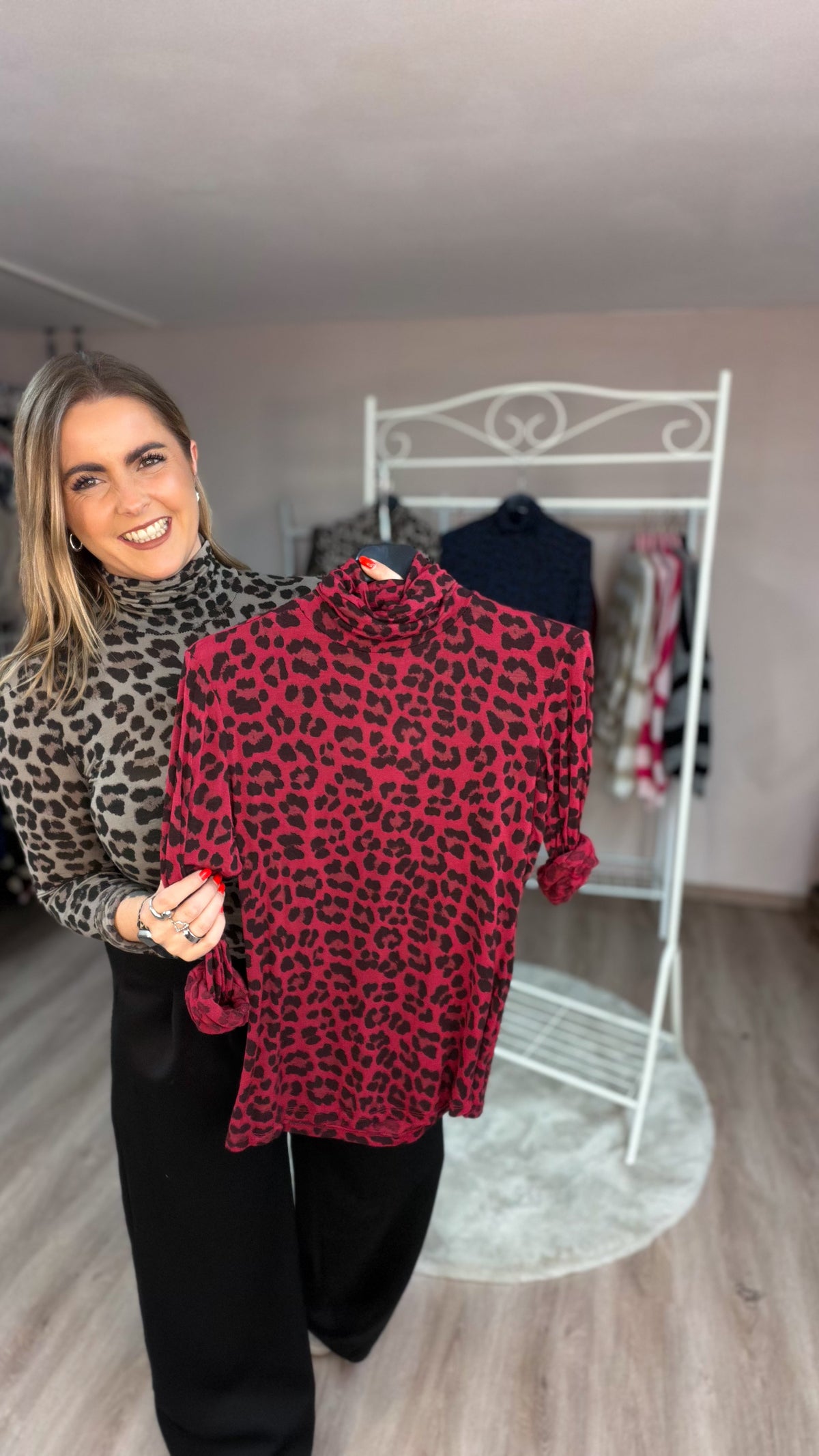 Shirt mit Stehbund im Leoprint (70502)