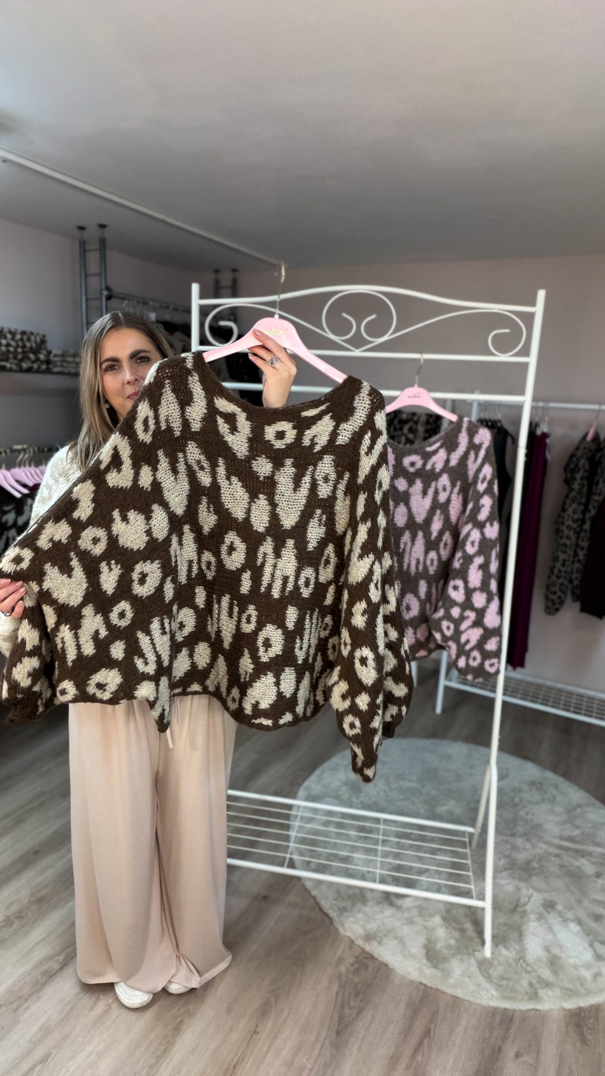Pulli im Leoprint 70452